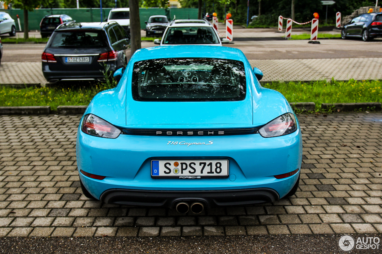 Porsche 718 Cayman S