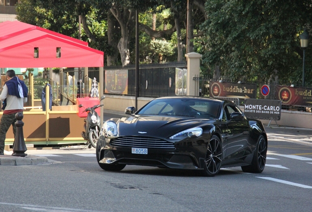 Aston Martin Vanquish 2013