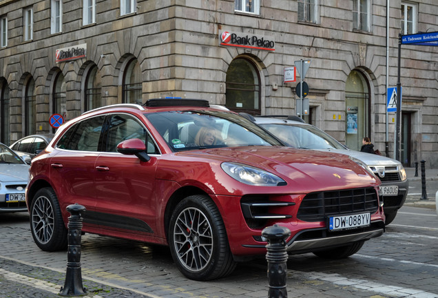 Porsche 95B Macan Turbo