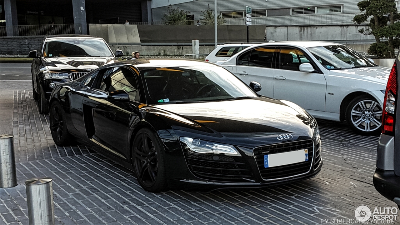 Audi R8