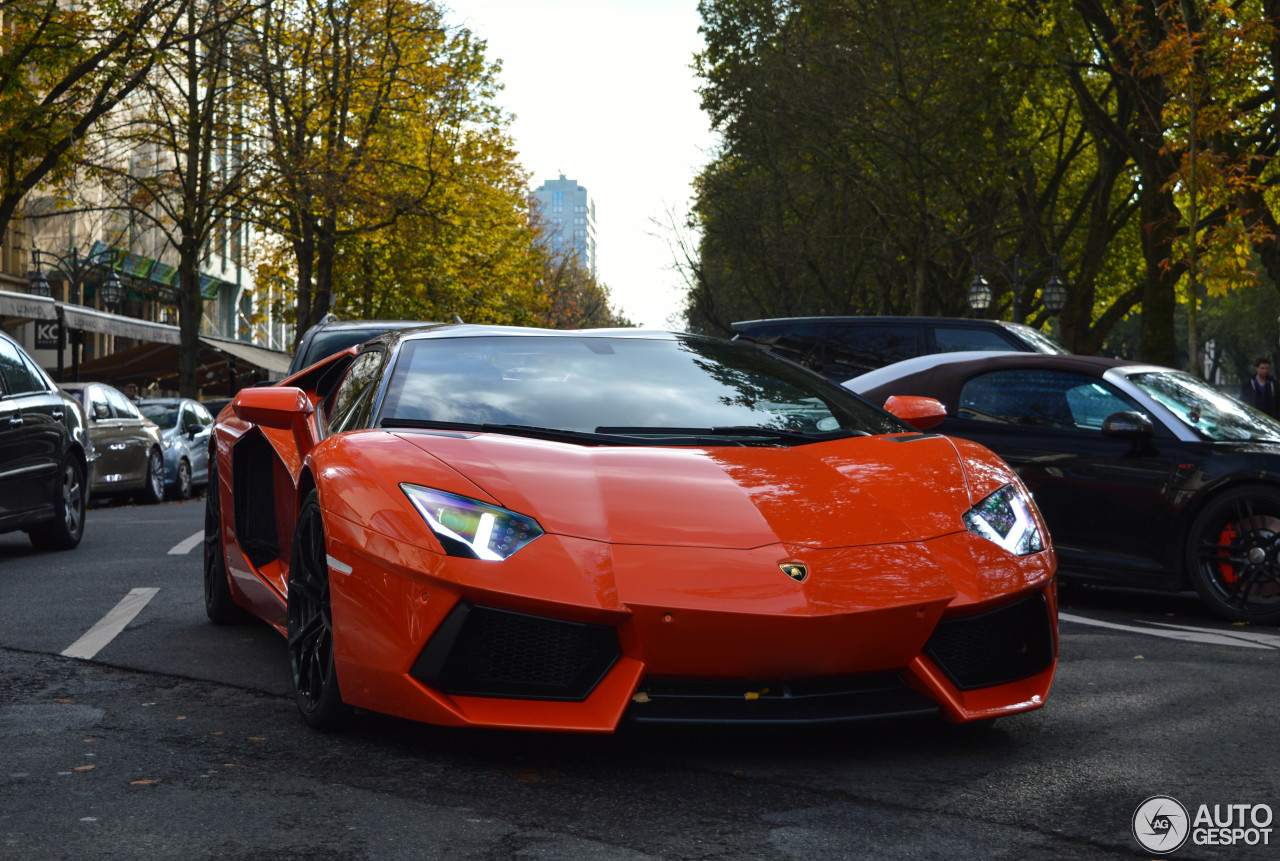 Lamborghini Aventador LP700-4 Roadster