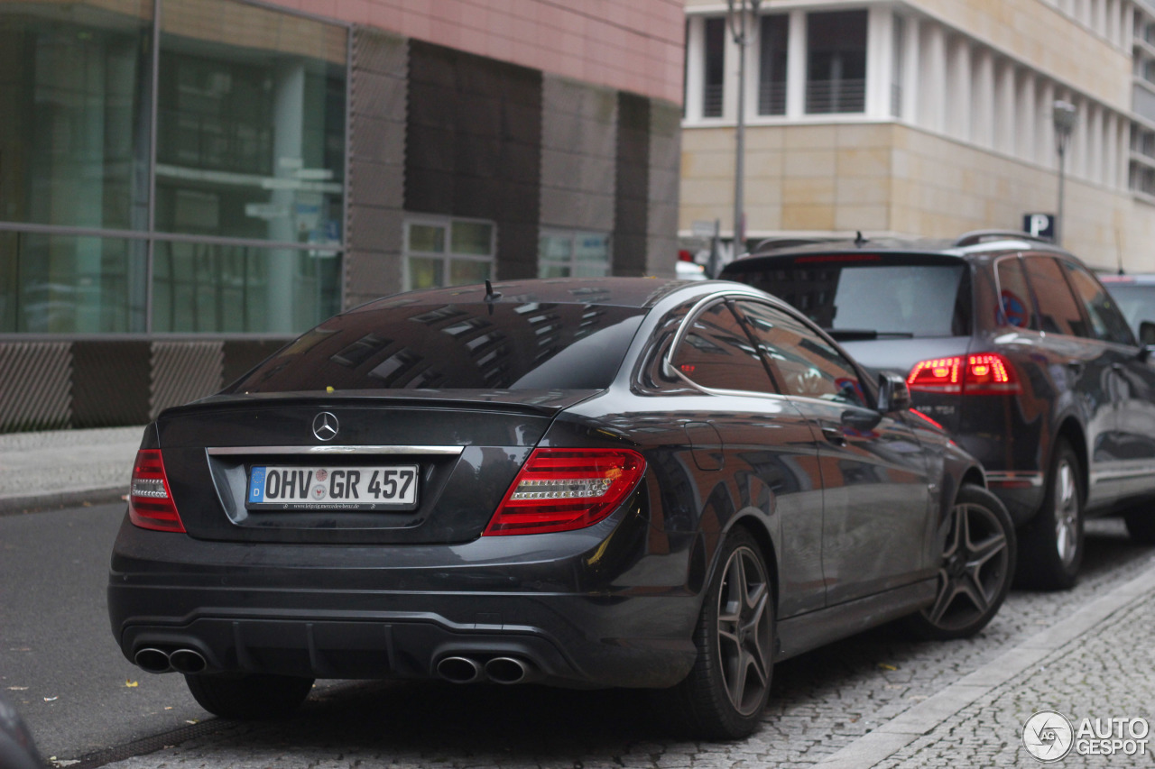 Mercedes-Benz C 63 AMG Coupé