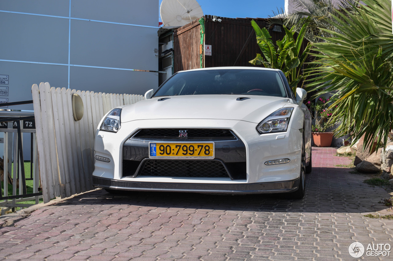 Nissan GT-R 2014