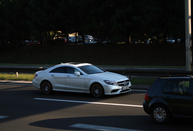 Mercedes-Benz CLS 63 AMG C218 2015