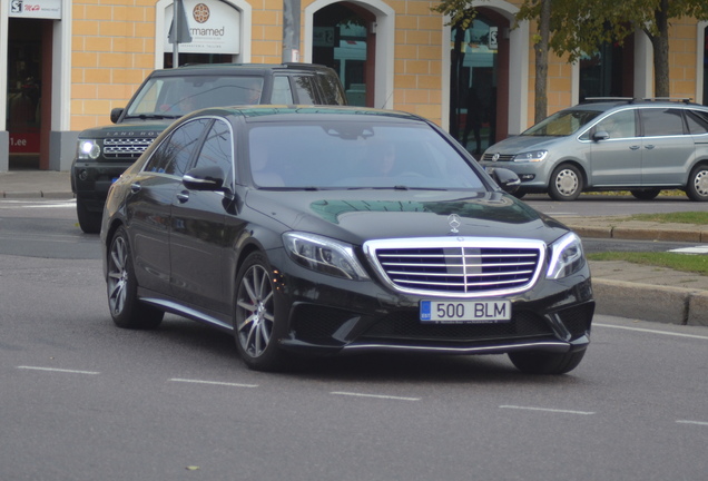 Mercedes-Benz S 63 AMG V222