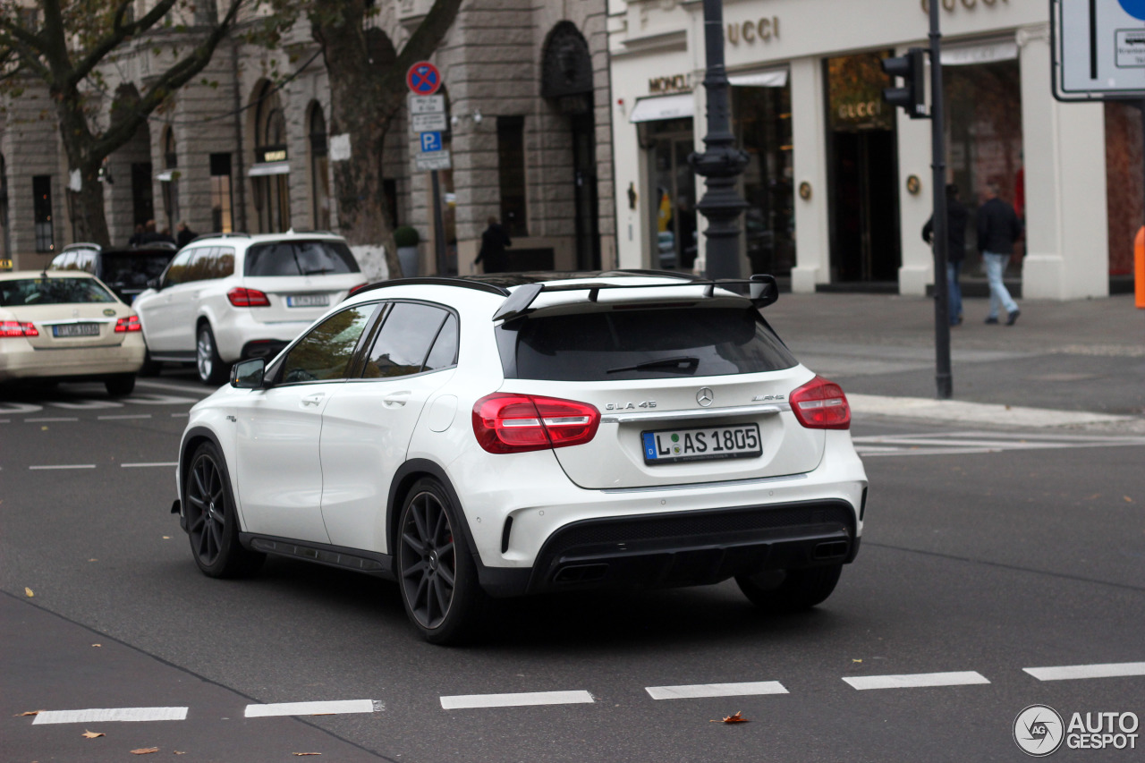 Mercedes-Benz GLA 45 AMG X156