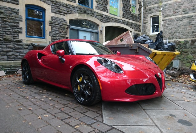 Alfa Romeo 4C Coupé