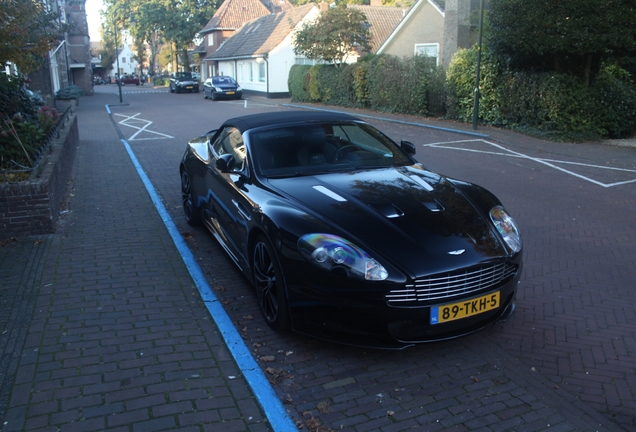 Aston Martin DBS Volante