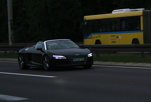 Audi R8 V10 Spyder 2013