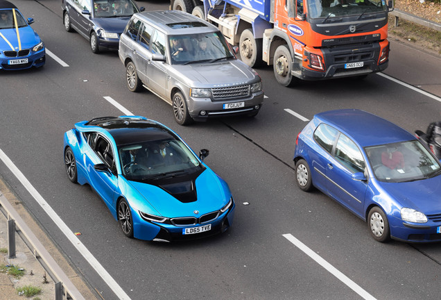 BMW i8