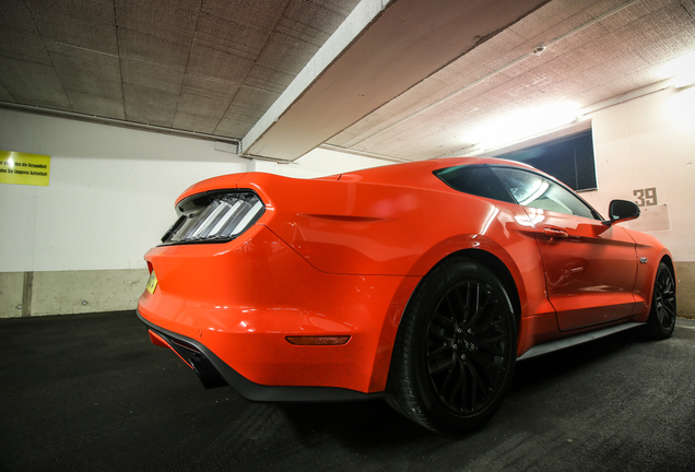 Ford Mustang GT 2015