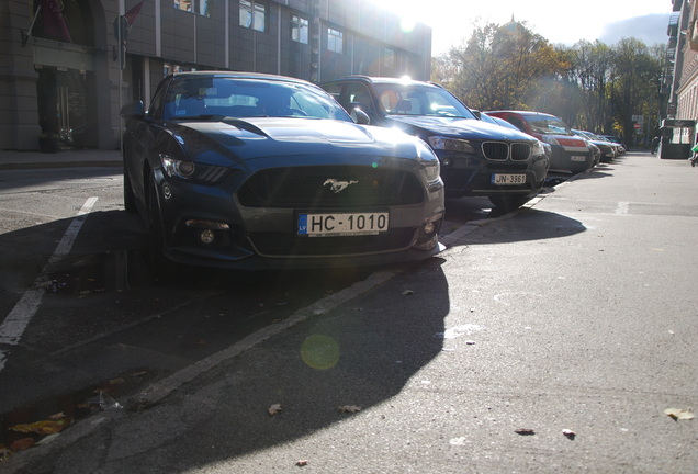 Ford Mustang GT Convertible 2015