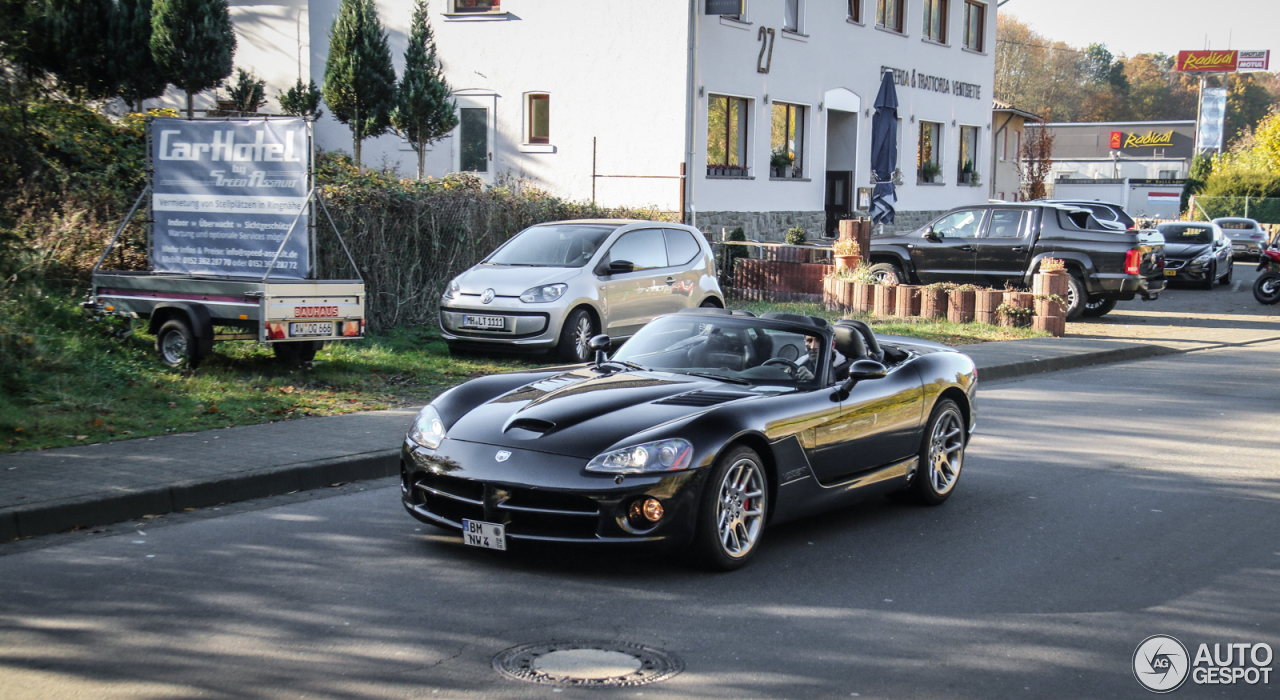 Dodge Viper SRT-10 Roadster 2003