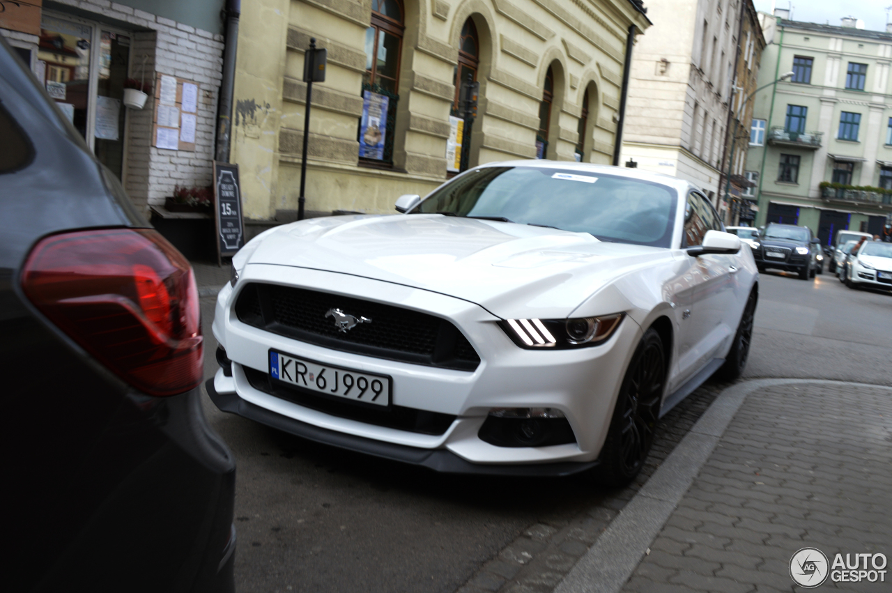 Ford Mustang GT 2015