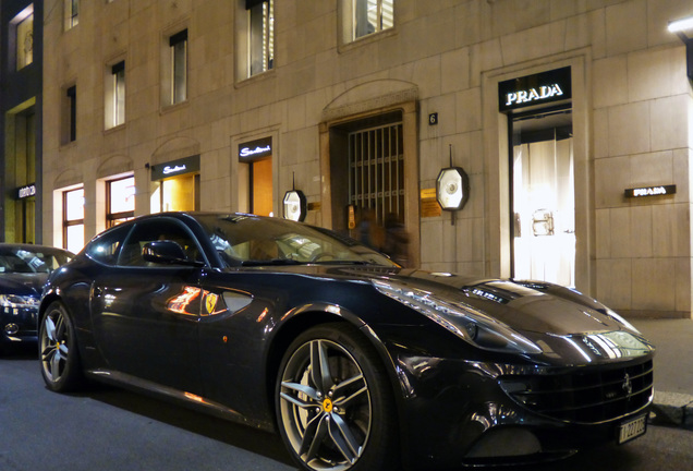 Ferrari FF