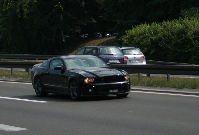 Ford Mustang Shelby GT500 2010