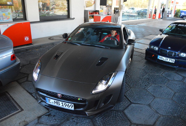 Jaguar F-TYPE R AWD Coupé