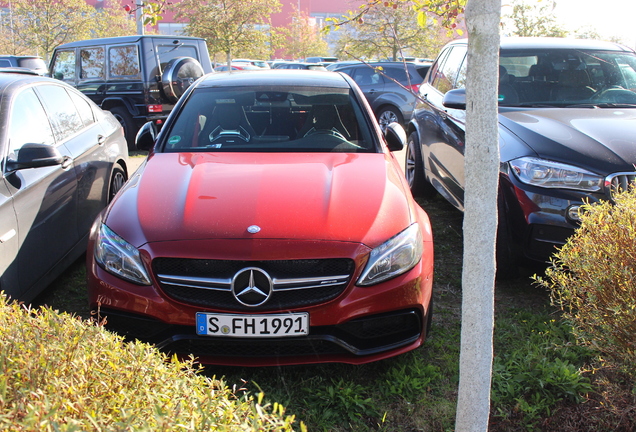 Mercedes-AMG C 63 S W205