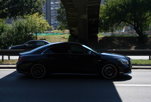 Mercedes-Benz CLA 45 AMG C117