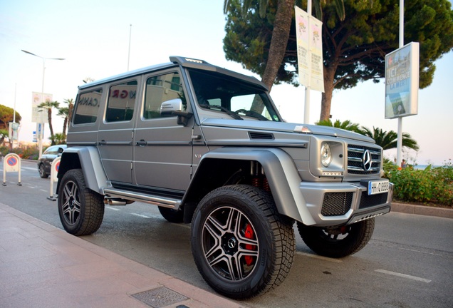 Mercedes-Benz G 500 4X4²