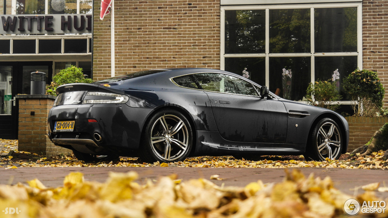 Aston Martin V8 Vantage N400