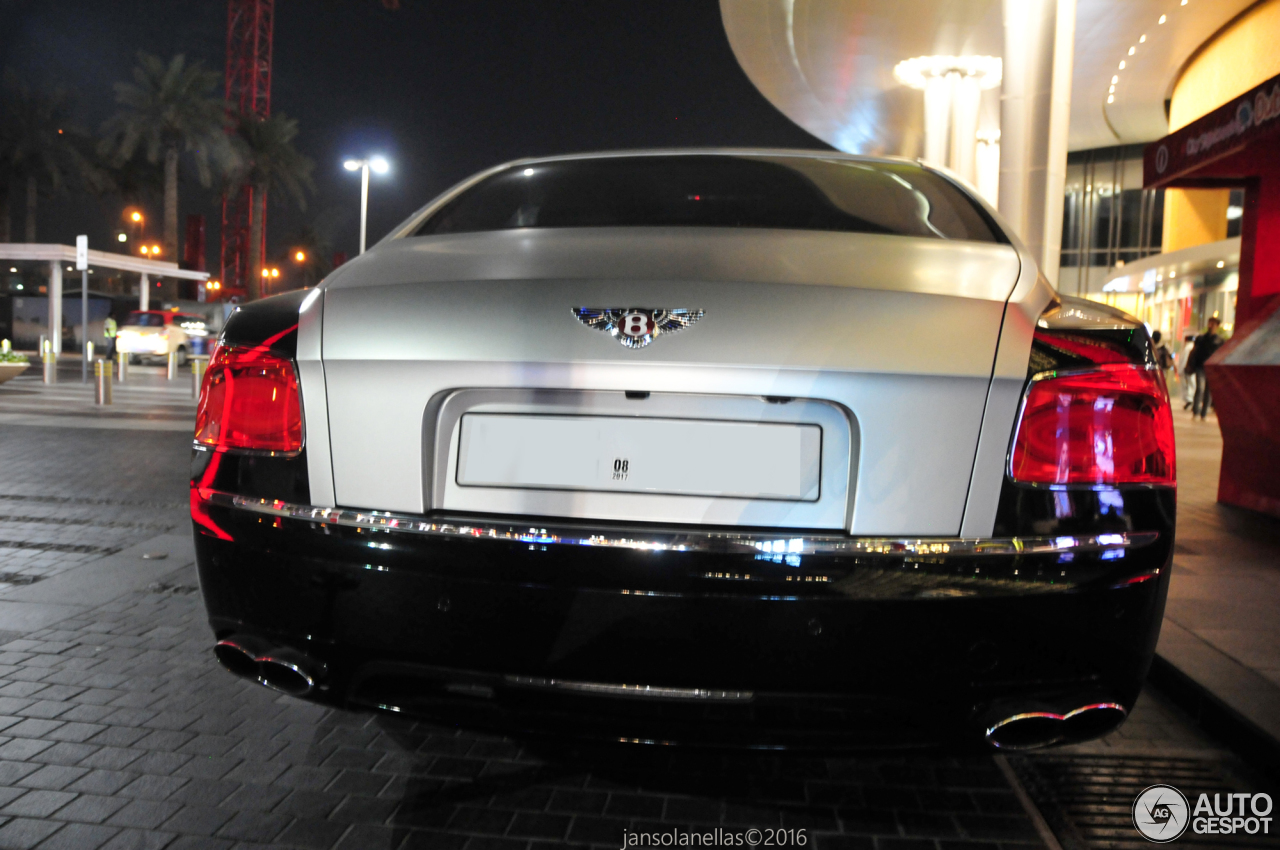 Bentley Flying Spur V8