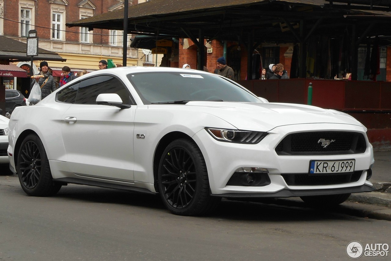 Ford Mustang GT 2015