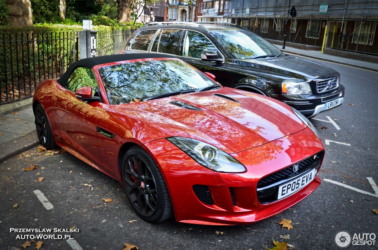 Jaguar F-TYPE S Convertible