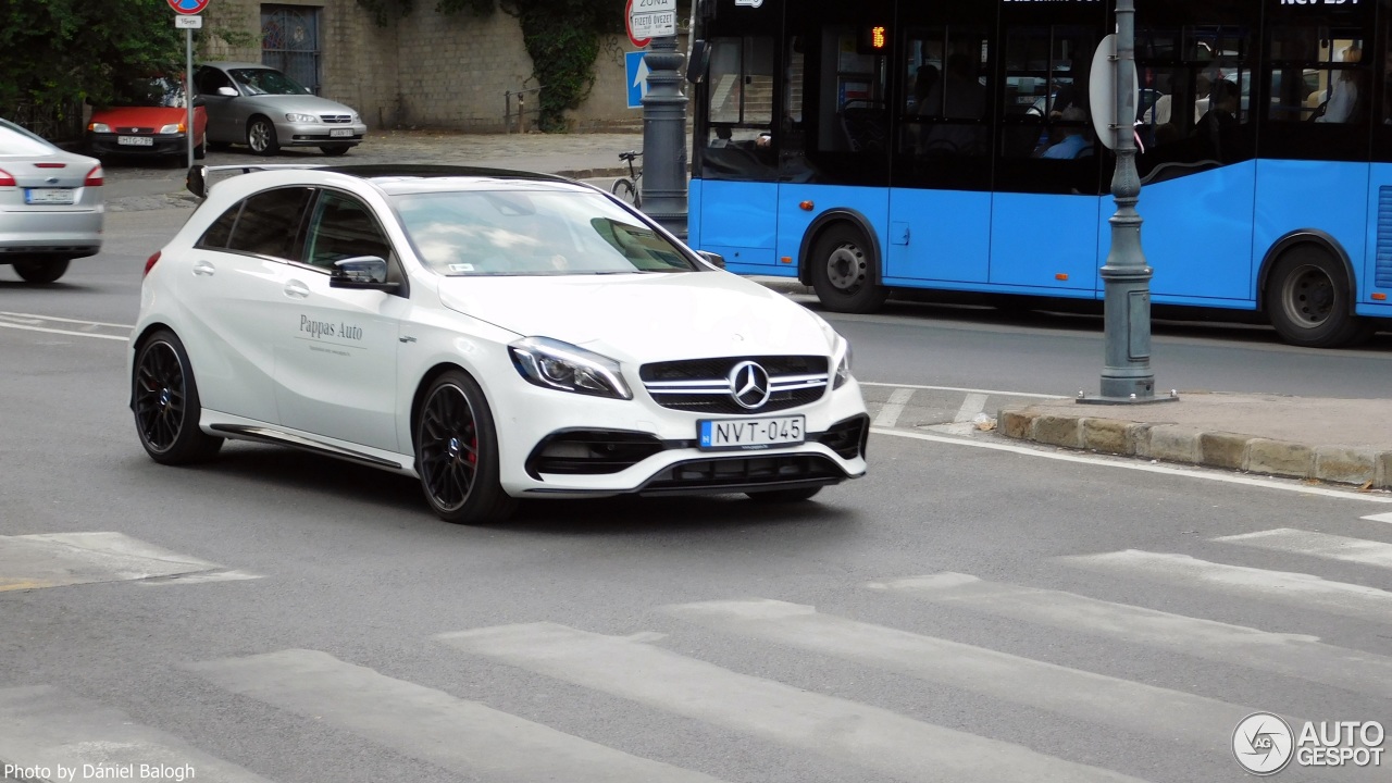 Mercedes-AMG A 45 W176 2015