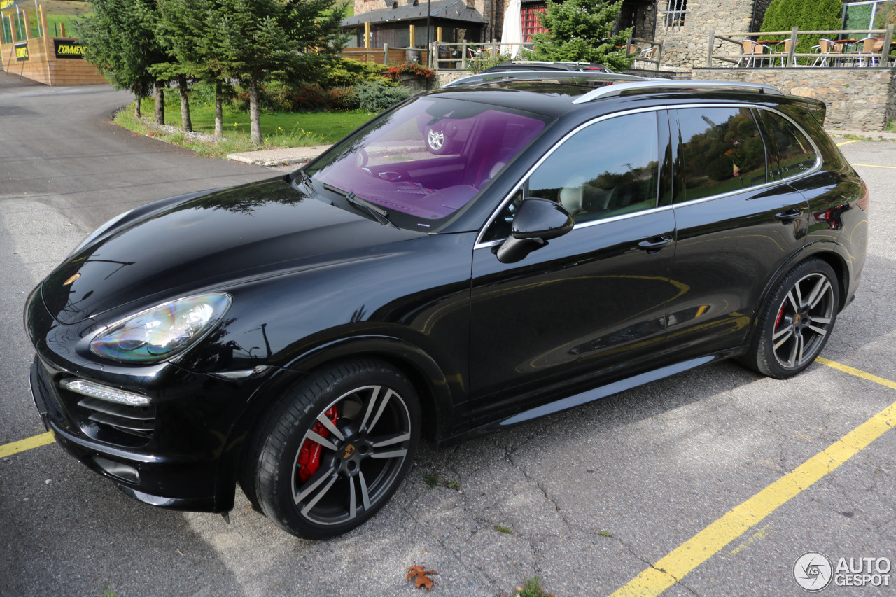 Porsche 958 Cayenne GTS