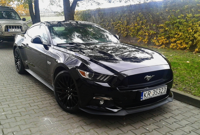 Ford Mustang GT 2015