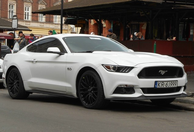 Ford Mustang GT 2015