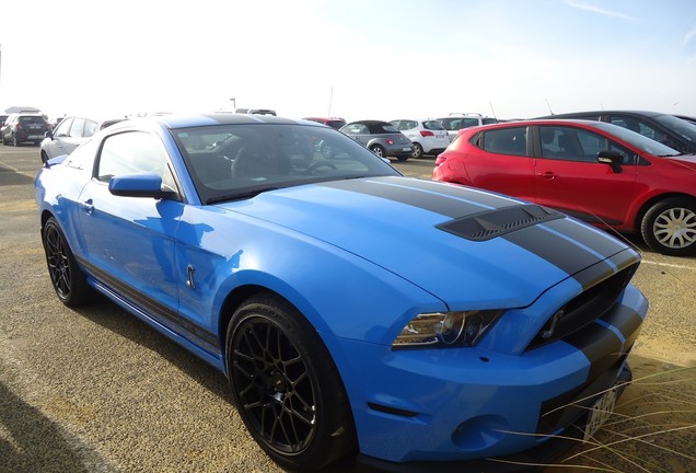 Ford Mustang Shelby GT500 2013