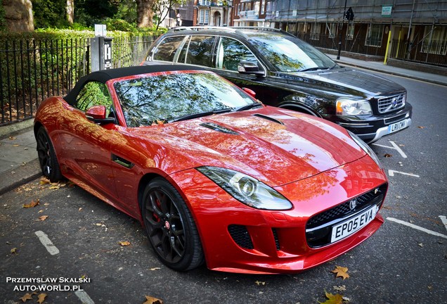 Jaguar F-TYPE S Convertible