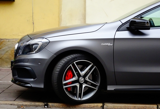 Mercedes-Benz A 45 AMG