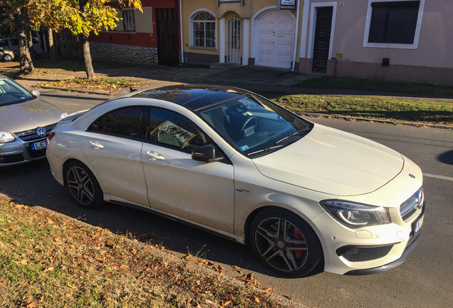 Mercedes-Benz CLA 45 AMG C117