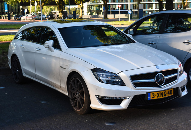 Mercedes-Benz CLS 63 AMG X218 Shooting Brake