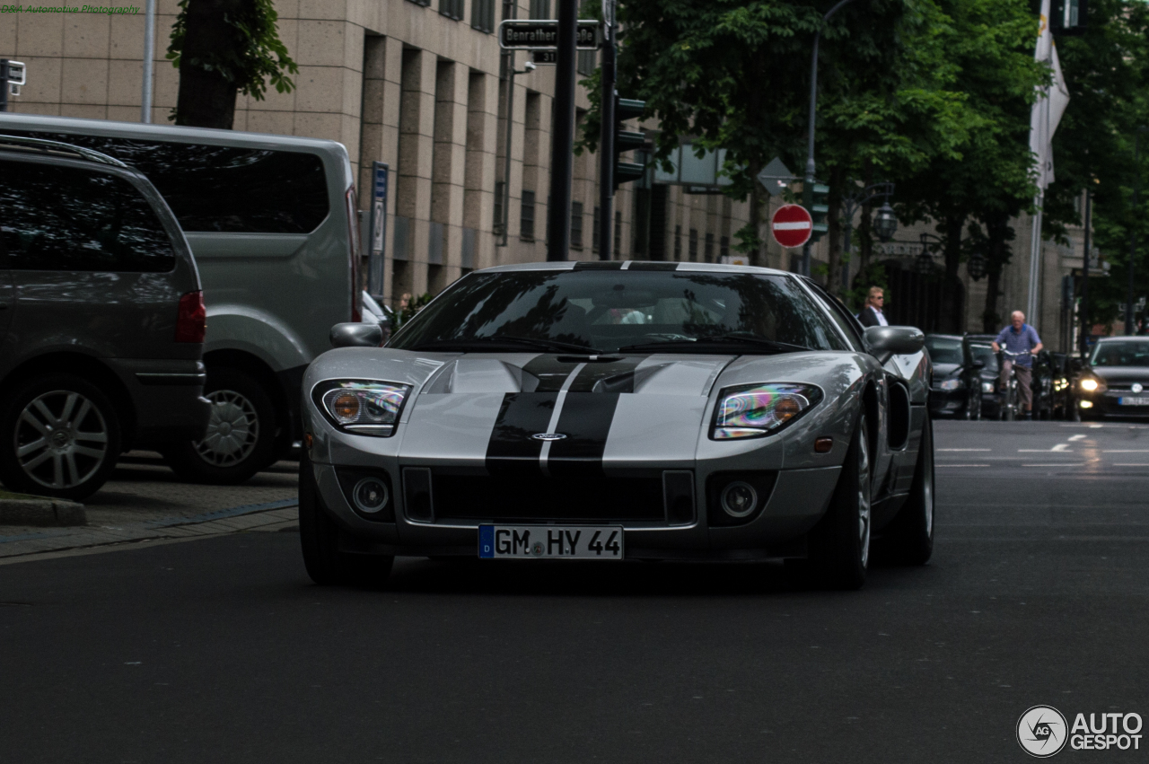 Ford GT