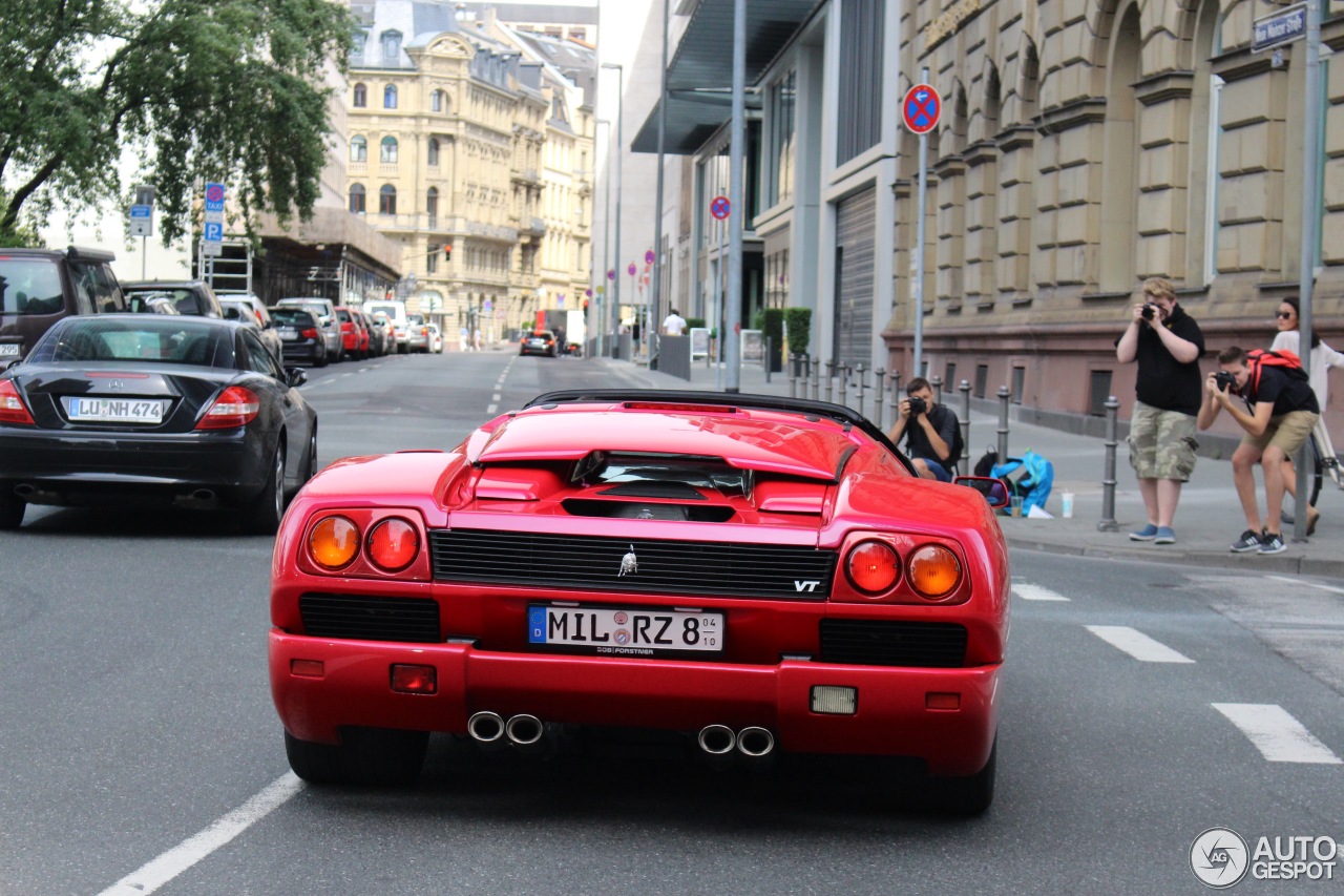 Lamborghini Diablo VT Roadster