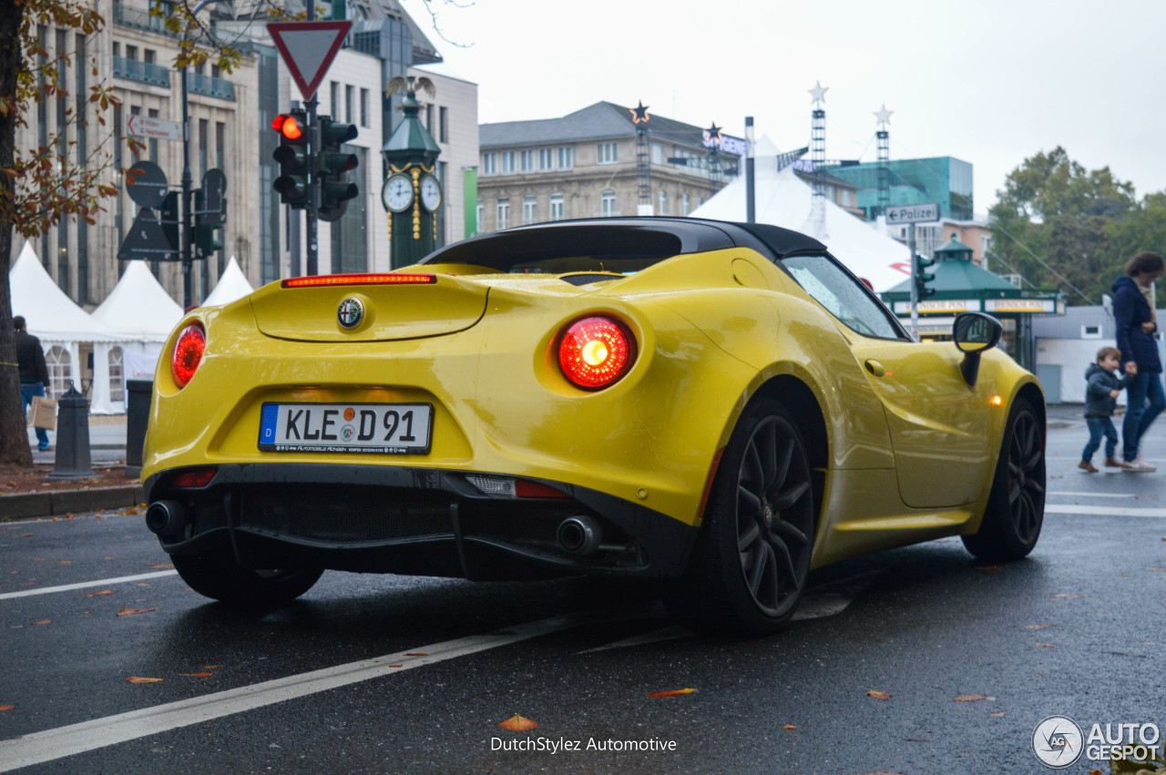 Alfa Romeo 4C Spider