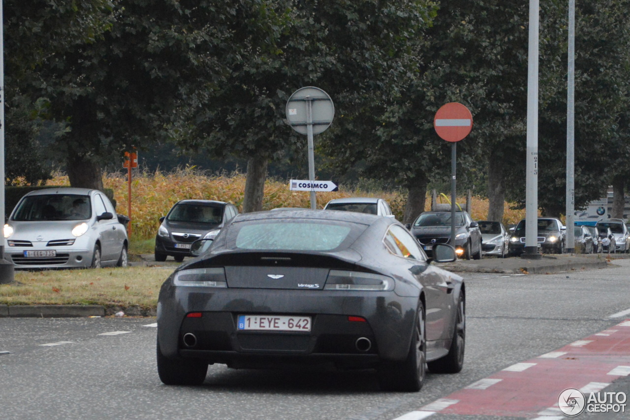 Aston Martin V8 Vantage S