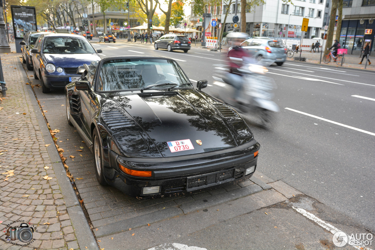 Porsche 930 Turbo Cabriolet Flatnose