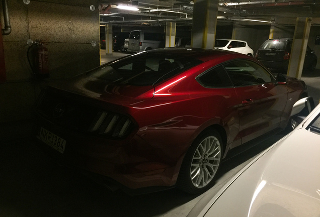 Ford Mustang GT 2015