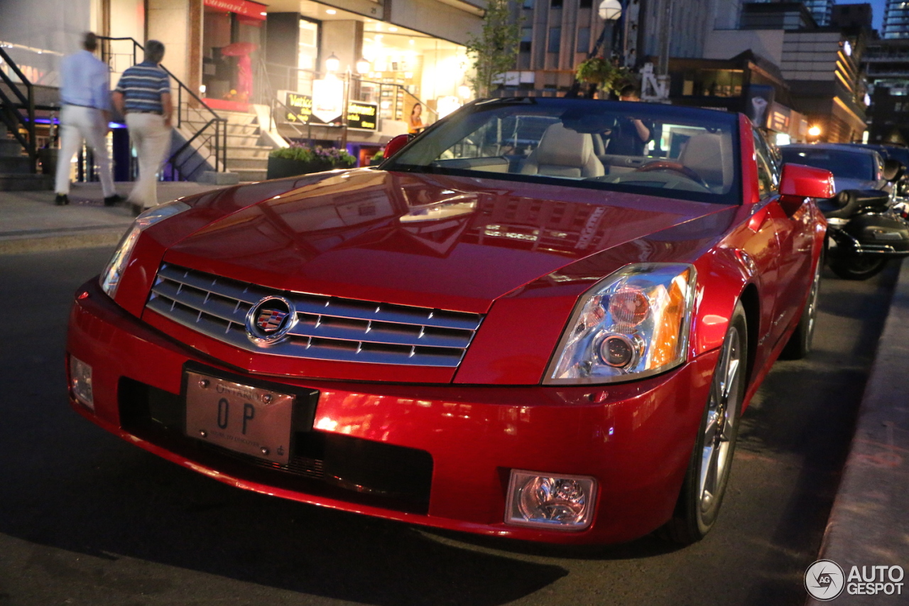 Cadillac XLR-V