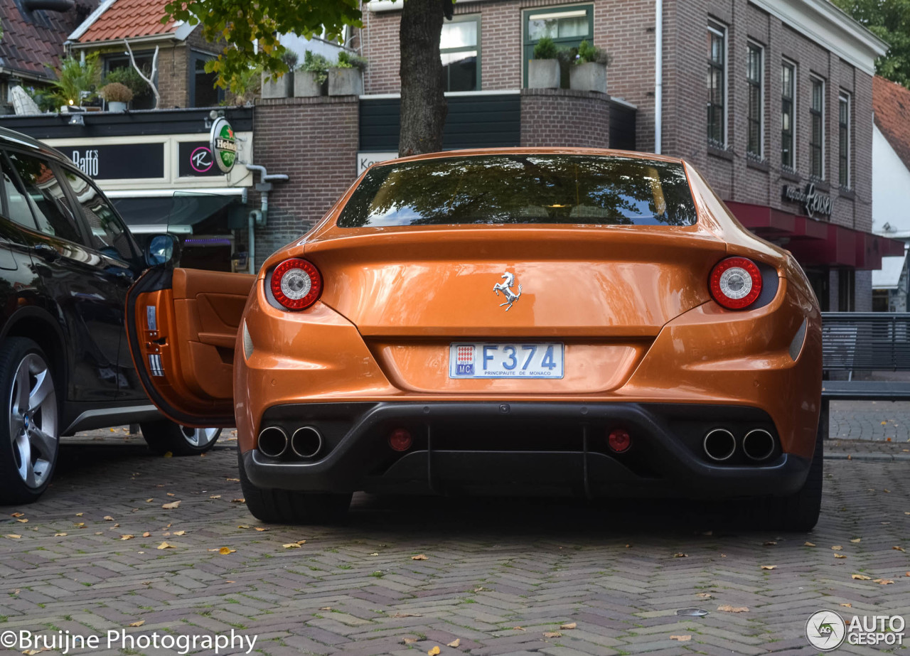 Ferrari FF