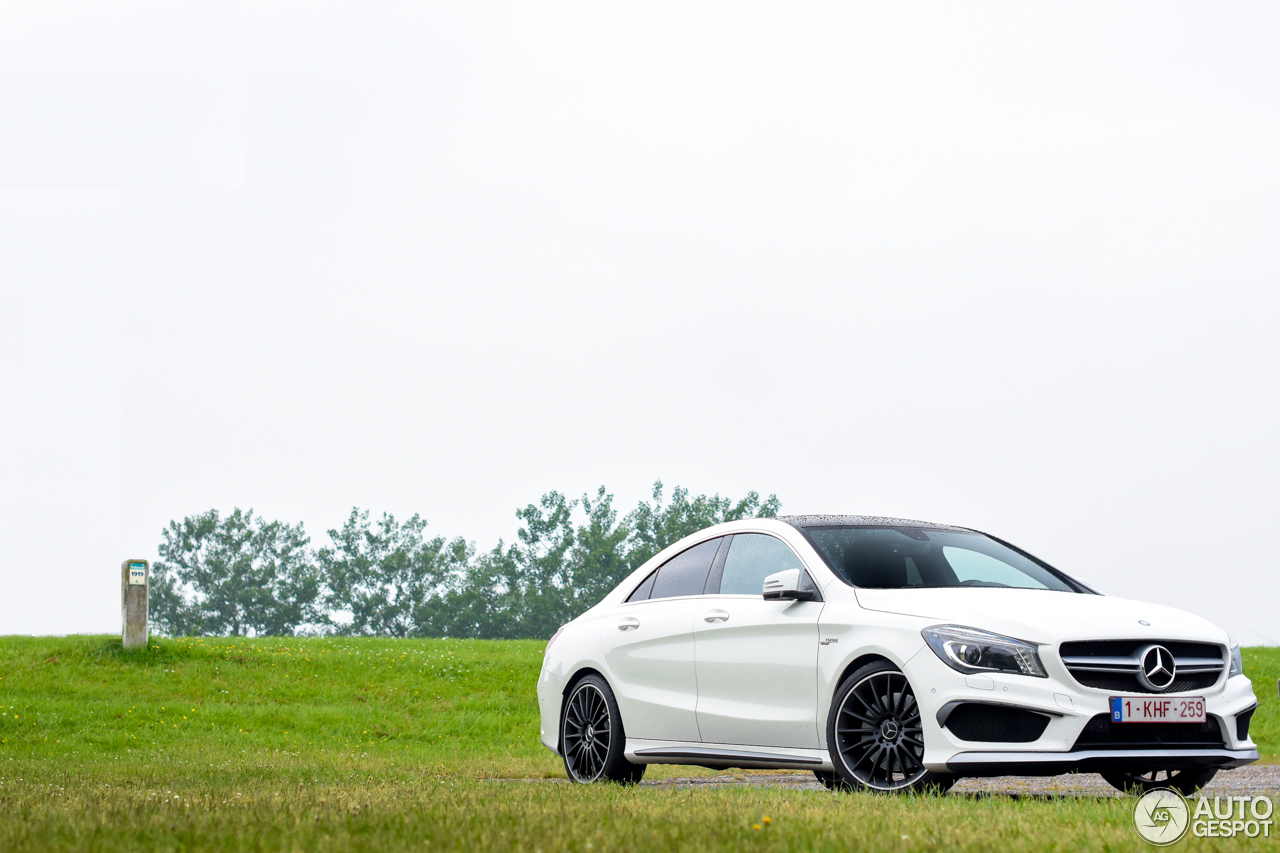 Mercedes-Benz CLA 45 AMG C117