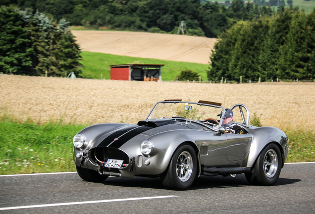 AC Cobra Superformance 427