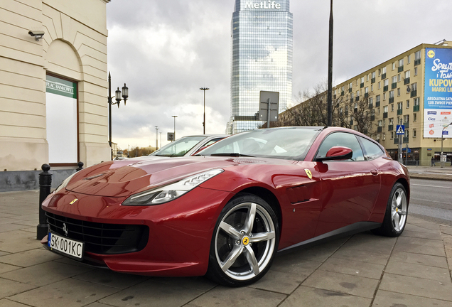 Ferrari GTC4Lusso