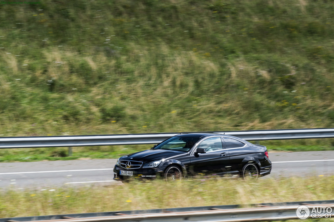 Mercedes-Benz C 63 AMG Coupé