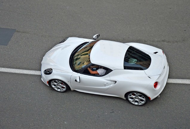 Alfa Romeo 4C Coupé